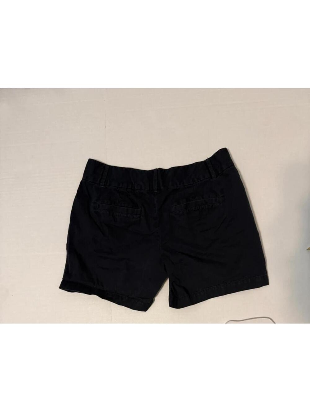 Ann Taylor LOFT Low Waist Riviera Navy Shorts, Size 0